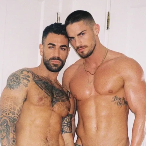@leo_and_max