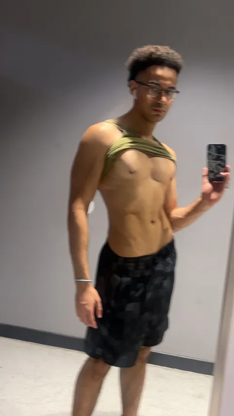@leoharrisxxx