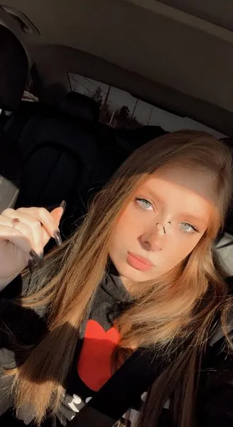 @lilredkinkqueen