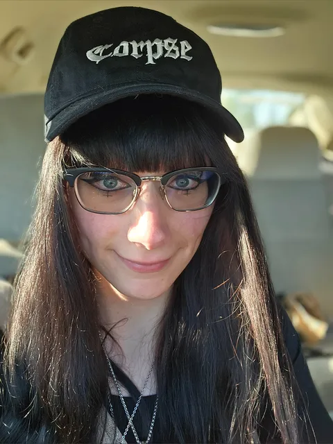 @lilymeowers
