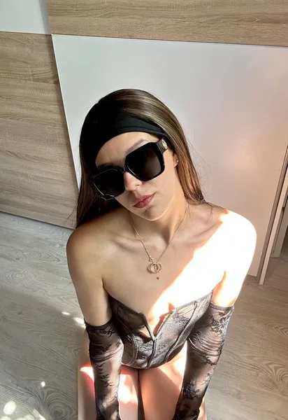 @lisaxnico