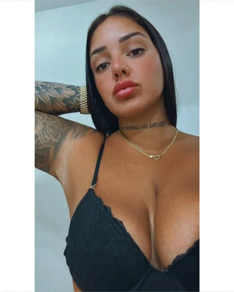 @luciannaaaa