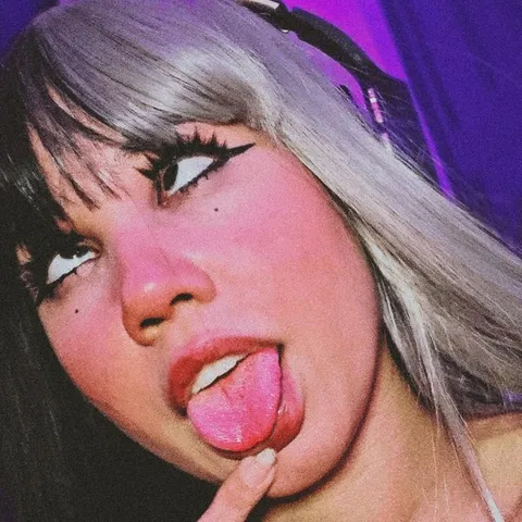 @lucy-dess