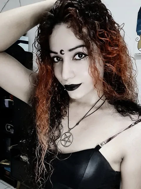 @luh_moon