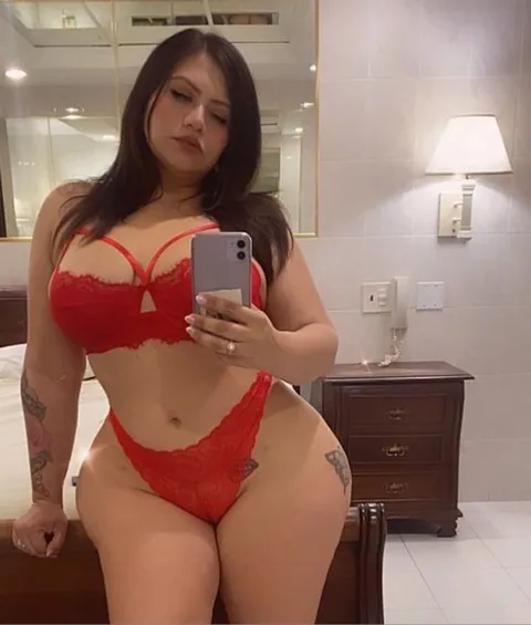 @lyannangeliz