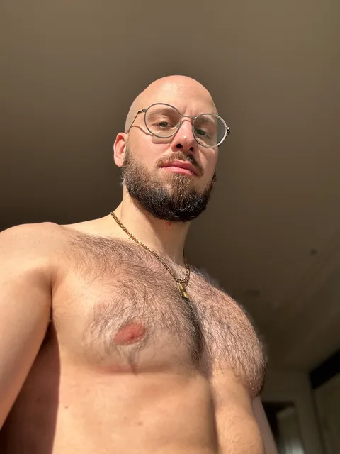 @lydiangrey