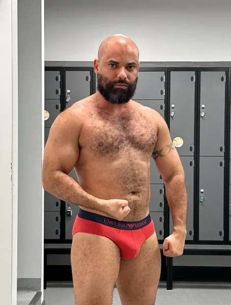 @macho22cm