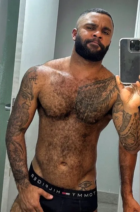 @machofortee