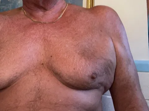 @mackmcmasters