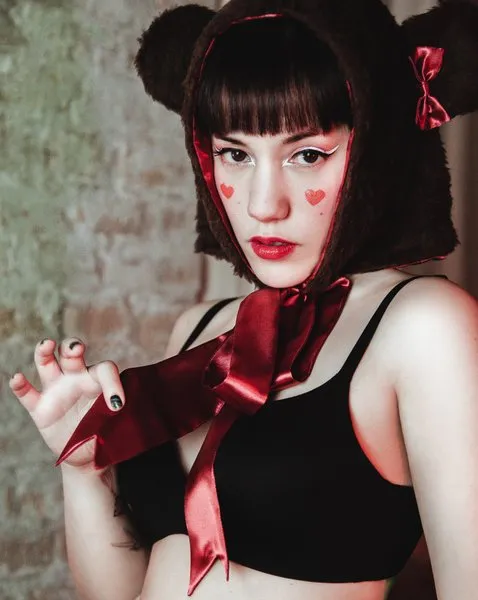 @madameopossum