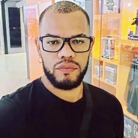 @marcuspiment