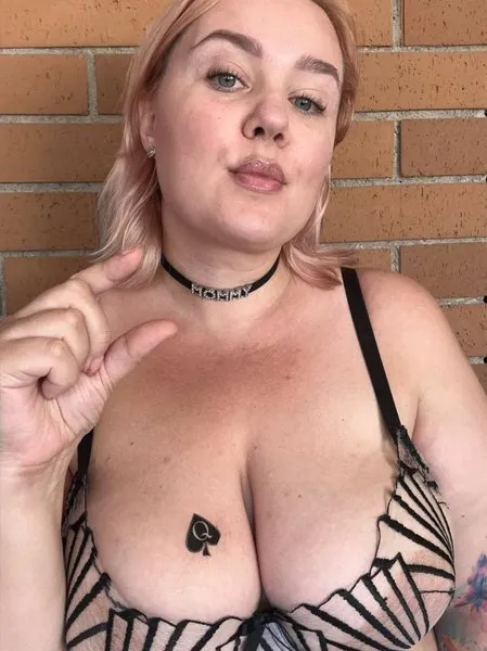 @margotgreyvip