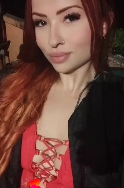 @mari_hotcr
