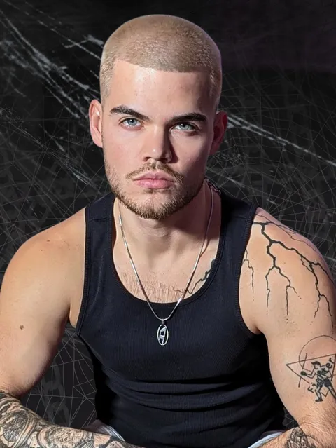 @masterontwinks