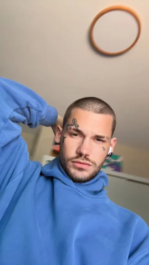@matthewh000