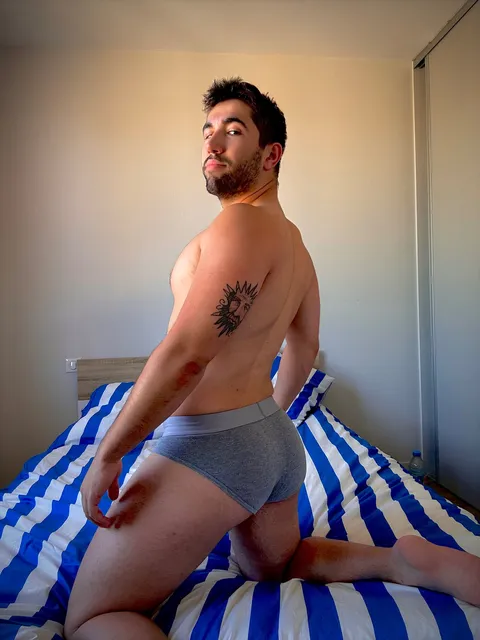 @mattykinky