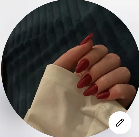 @melly.loirinha