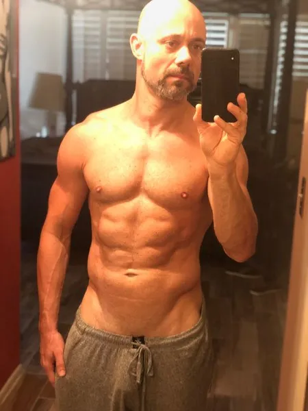 @michaeldfoxxx