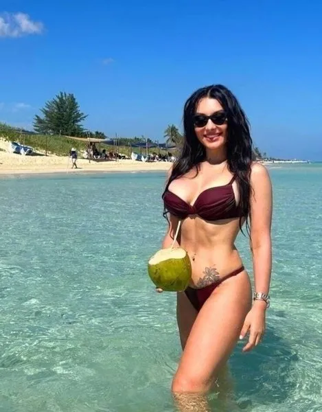@milenialeyva