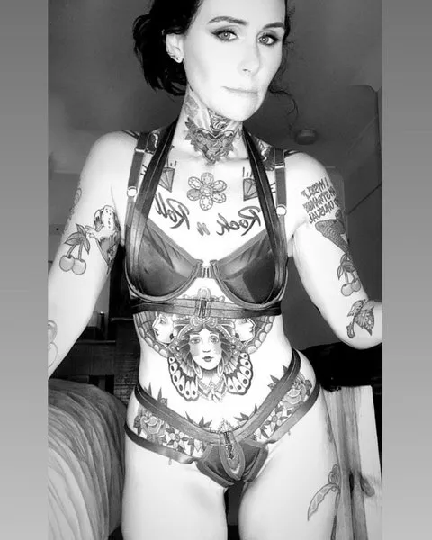 @milkinqueen