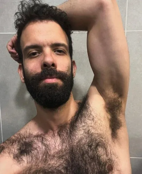 @milogalician