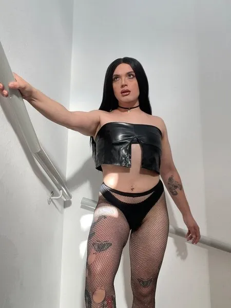 @misscharlottevip