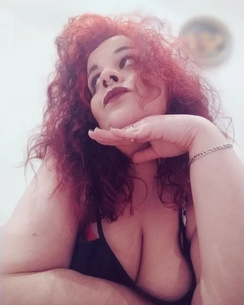 @missmelissadom