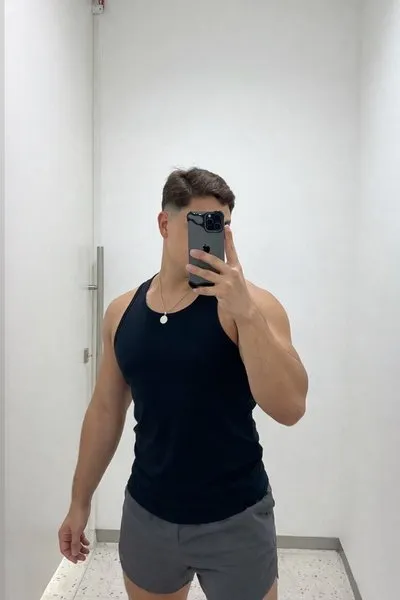 @molinari_nico