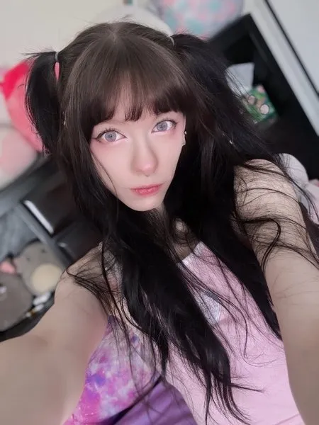 @molliemewbby