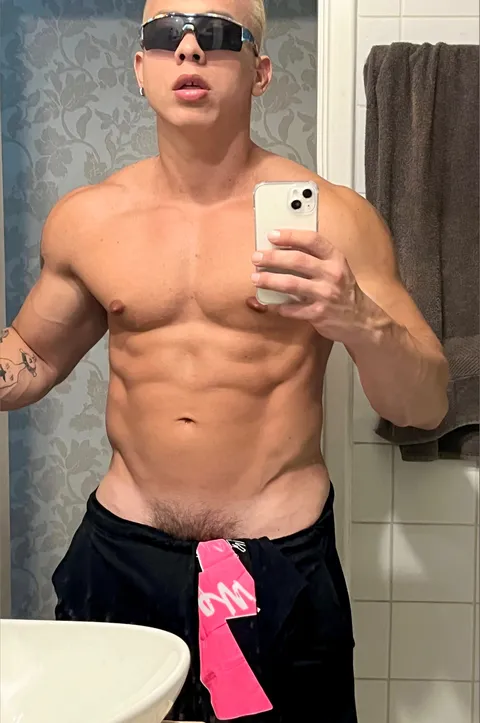@musclegaybr