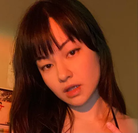 @mushroomgirl