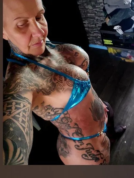 @nancy_ink