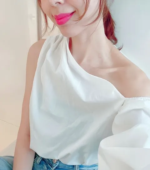 @naughtybunnybb