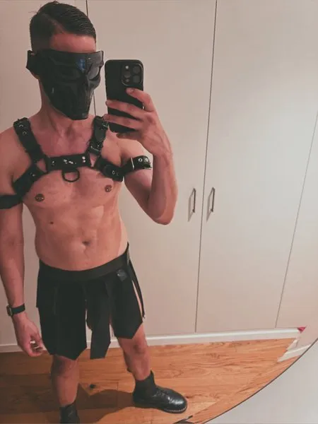 @naughtygay-vers