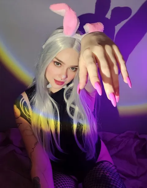 @neondolllfree