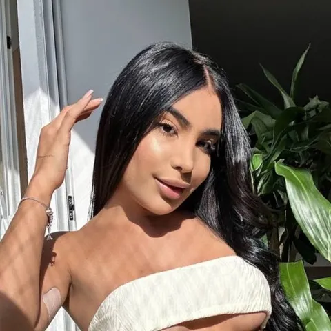 @nikkinoir