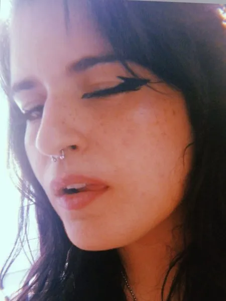 @ninabluerobin