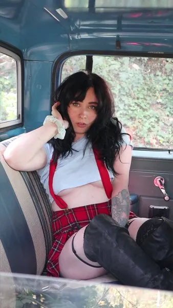 @nnextdoorrose