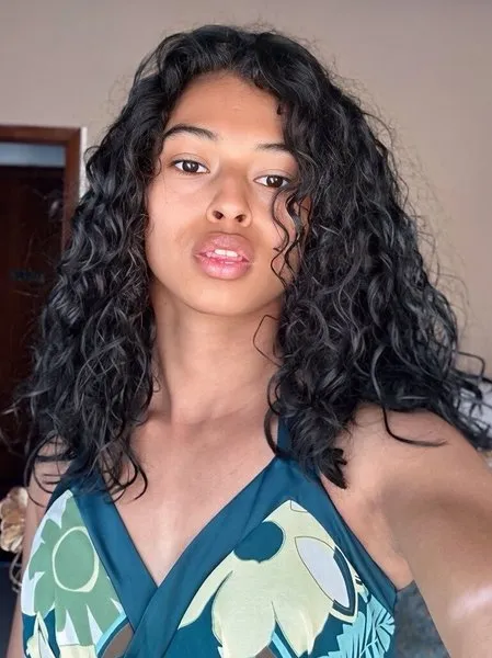@noalinares