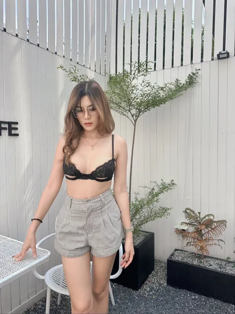 @noonita