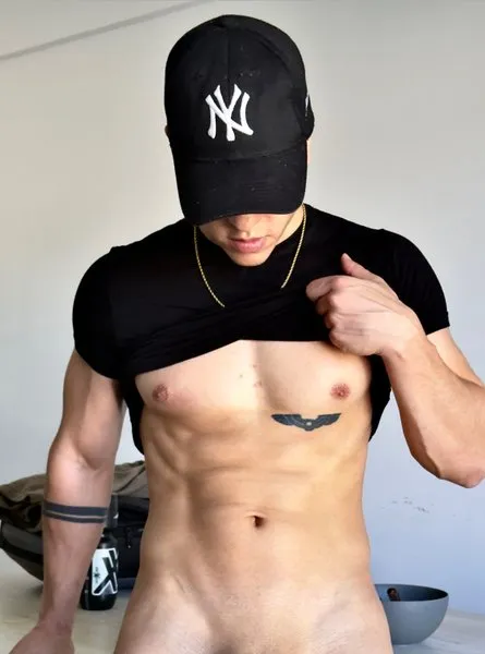 @not_so_str8th