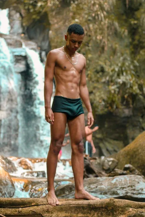 @novinhocariok