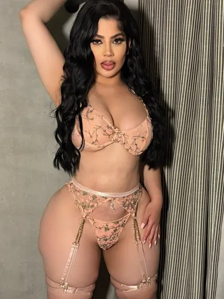 @pakinadiaali