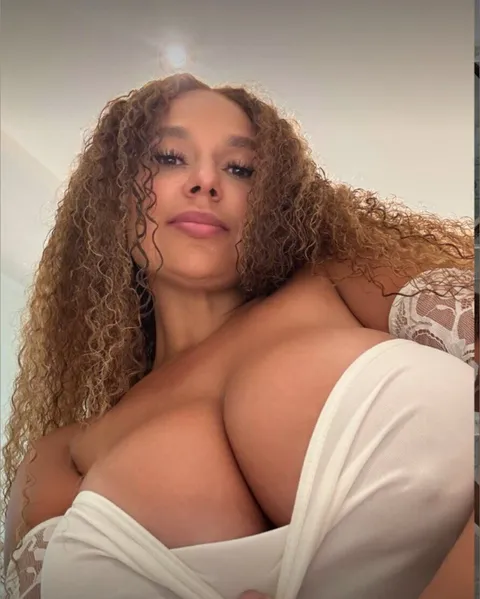@pamelaalexandrasurprise