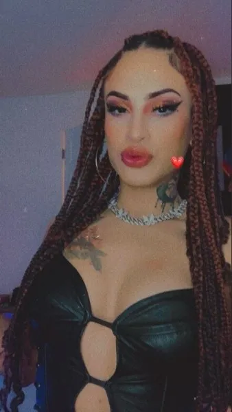 @paris_shmoney