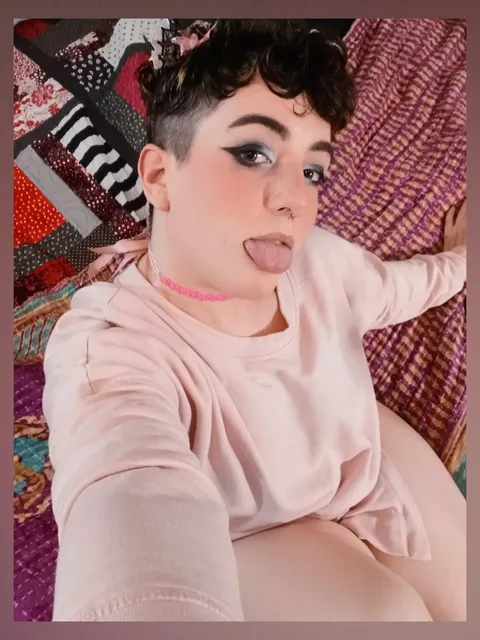 @pixie_pleasure_free