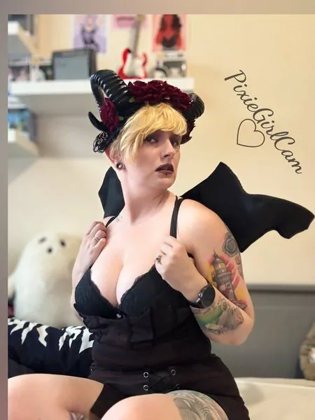 @pixiegirlcam