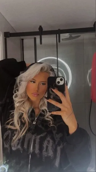 @pleasingpoppy