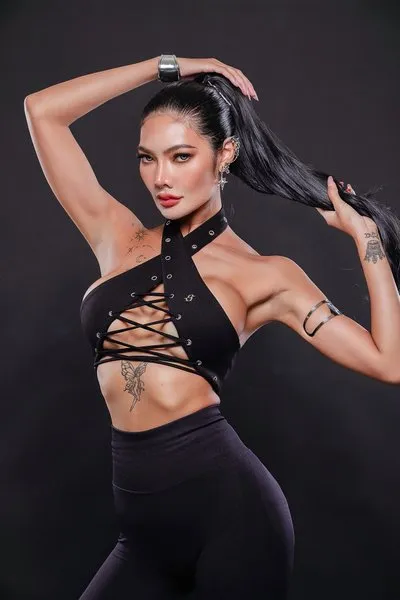 @ploytiger