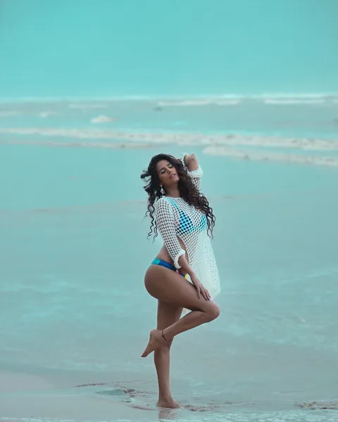 @poonampandeytv